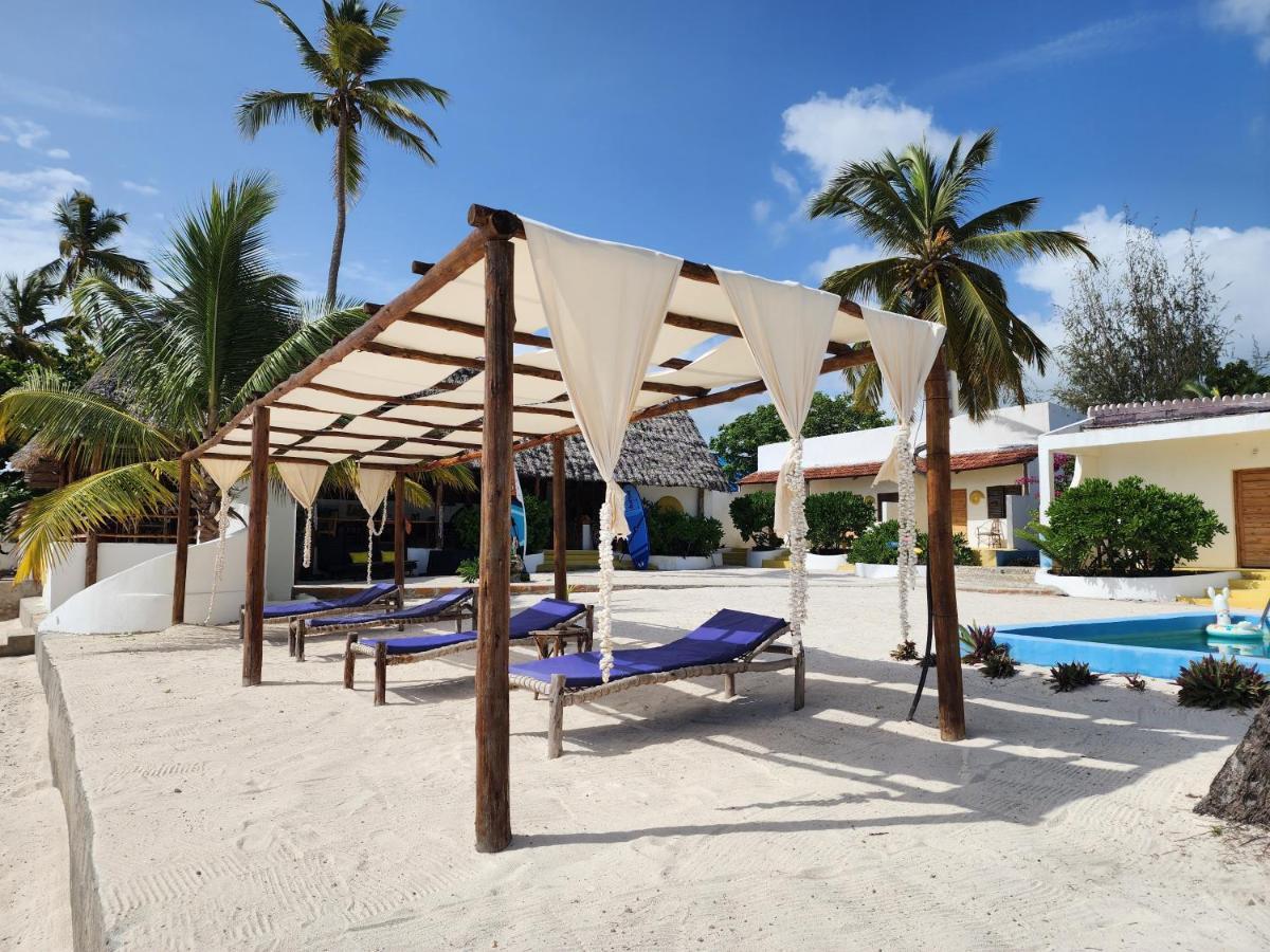 فندق Nautilus Boutique 4*